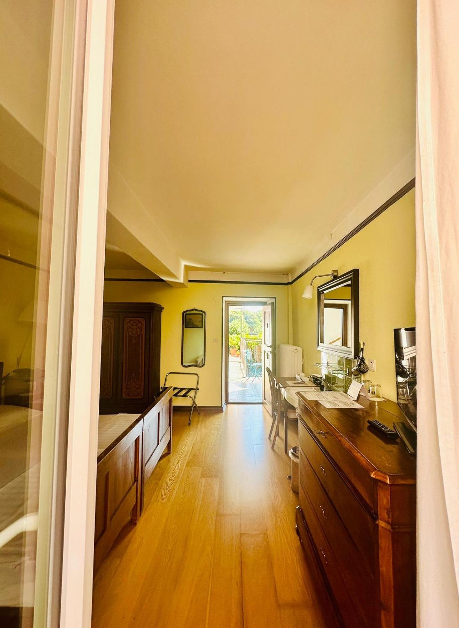 Albergo Della Posta Astano エクステリア 写真